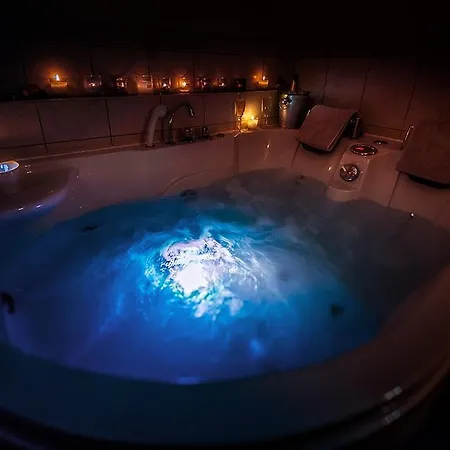 Luxury Next To Eiffel Tower In The Center Of - לינה וארוחת בוקר