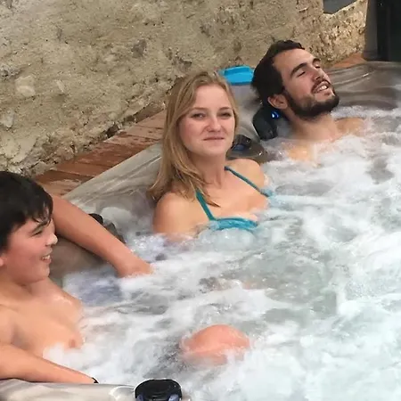 Couette-café Luxury Next To Eiffel Tower In The Center Of - Paris