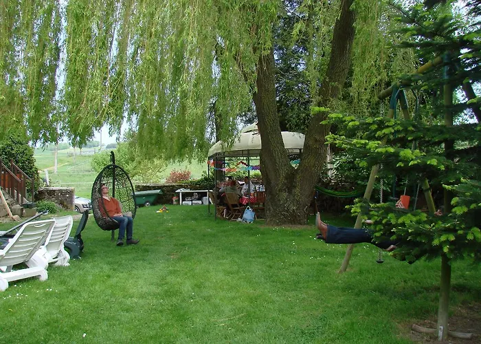 Luxury Next To Eiffel Tower In The Center Of -